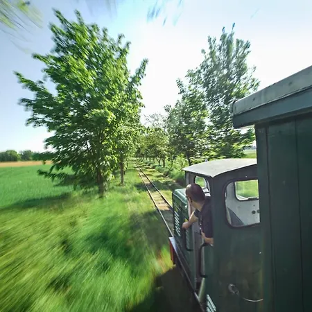 Casa de Férias Stettiner Haff Nebengebaeude Mönkebude