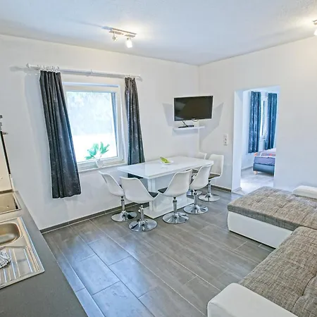 Stettiner Haff Nebengebaeude *